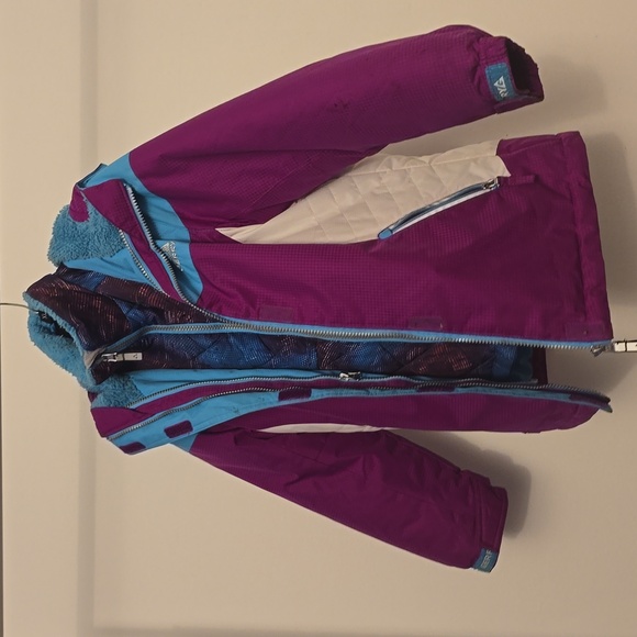 Coat - Picture 1 of 4